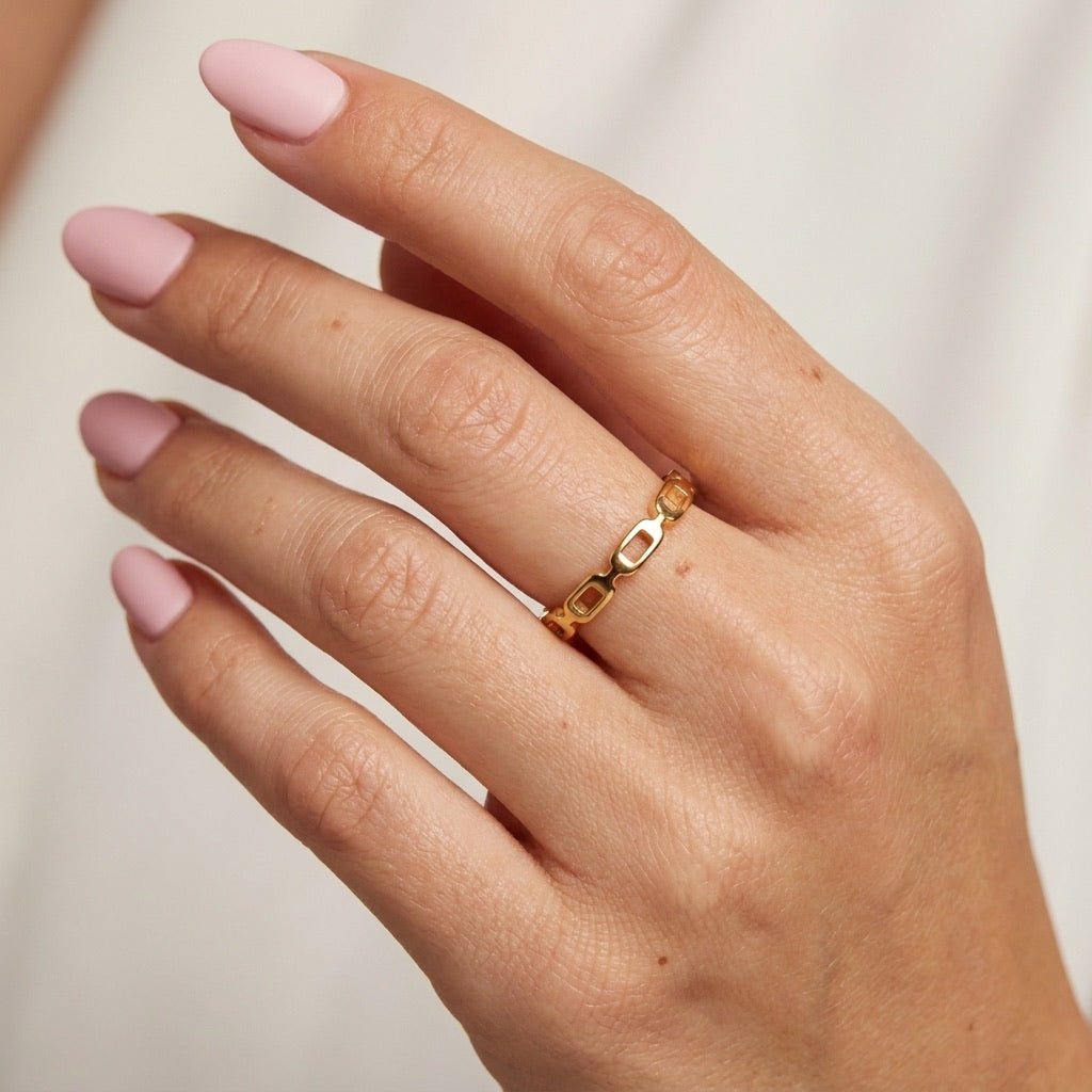 Chain Link Ring