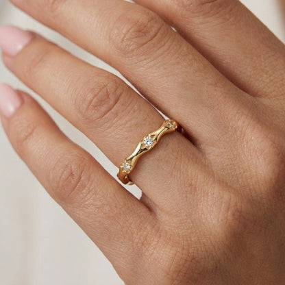 Star Set Ring