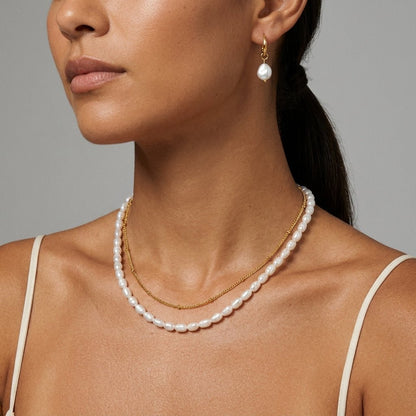 Pearl And Gold Chain Necklace