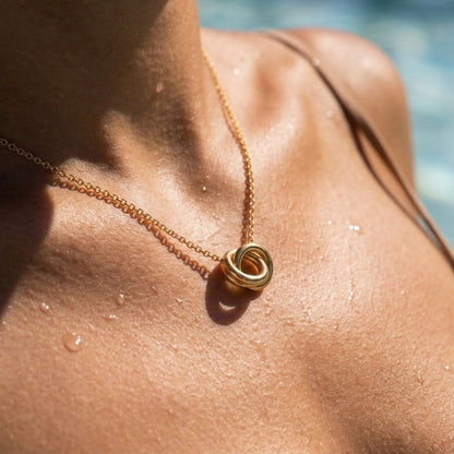 Interlocking Ring Necklace