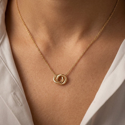 Interlocking Ring Necklace