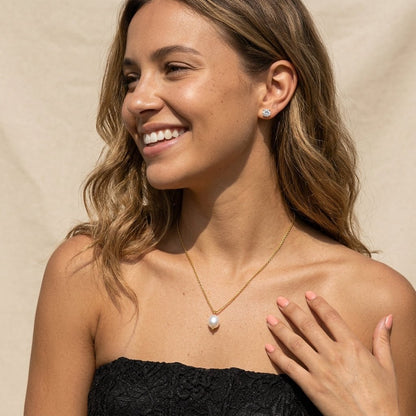 Single Pearl Necklace