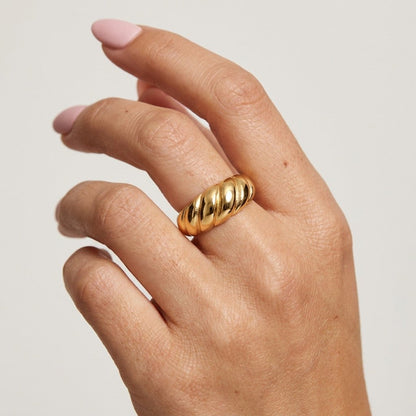 Croissant Ring
