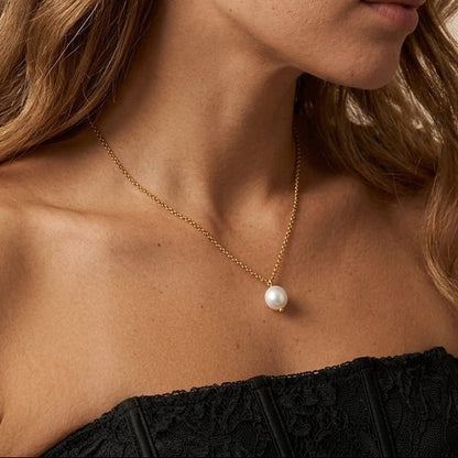 Single Pearl Necklace