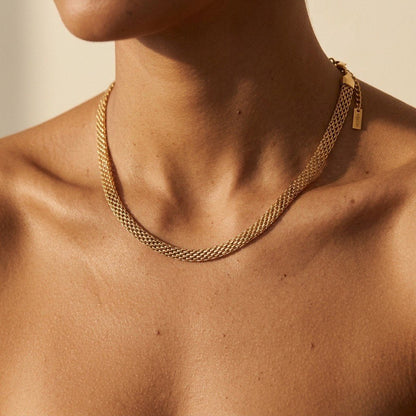 Mesh Necklace