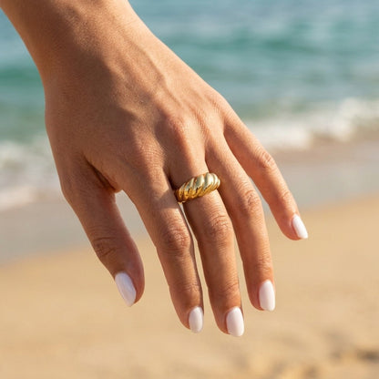 Croissant Ring
